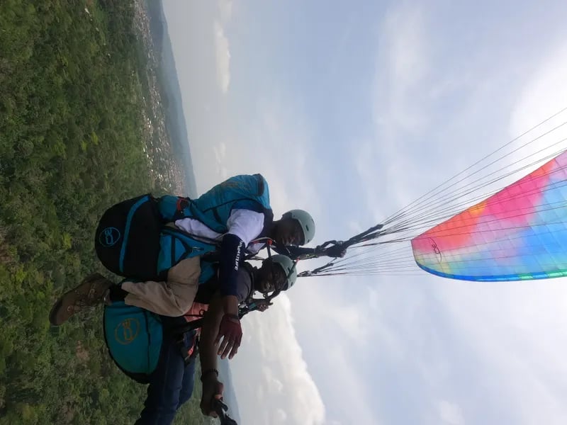 Adventure paragliding - Image 2
