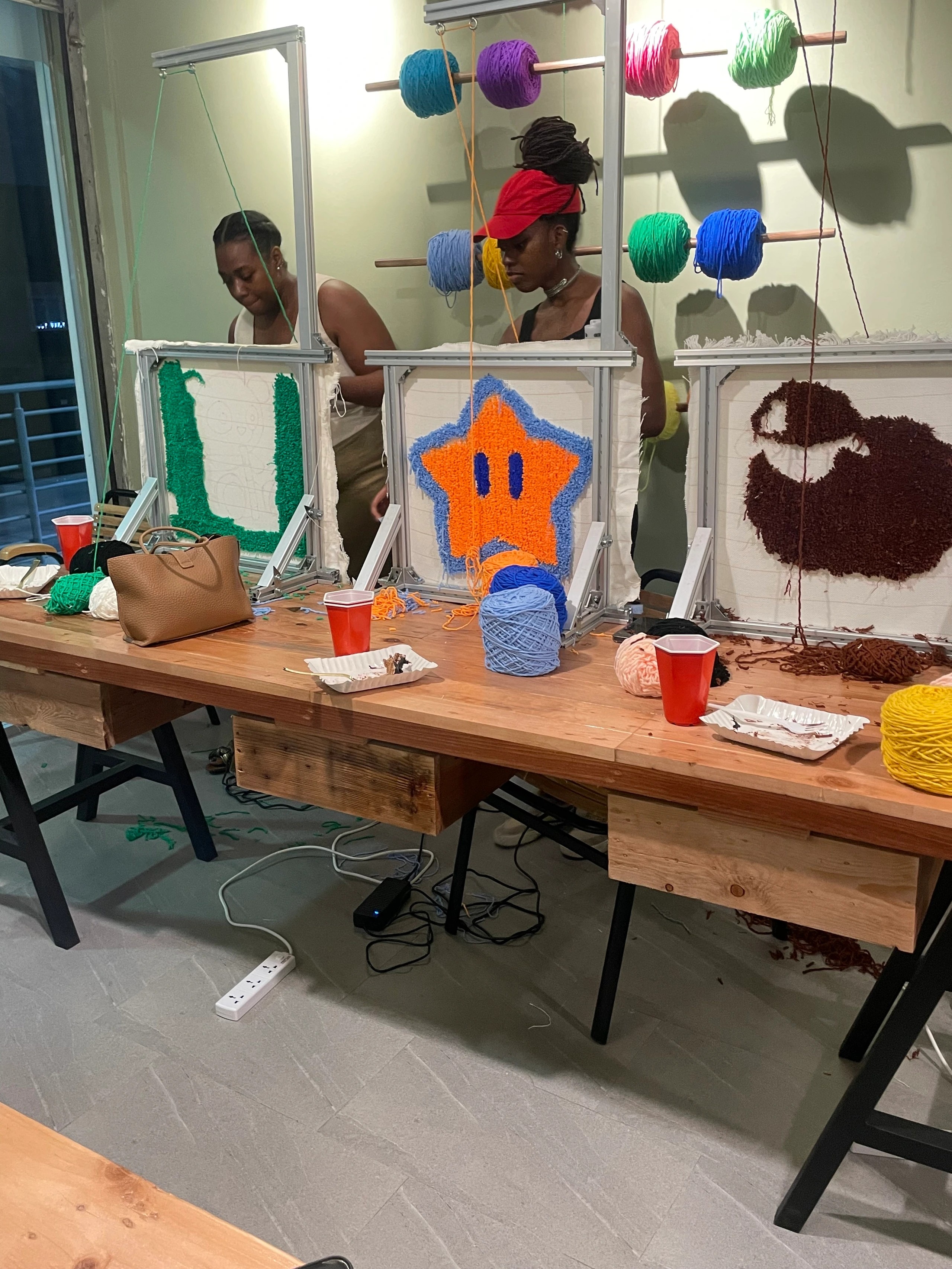 Tufting Workshop with Yarn and Frame in Accra, East Legon -Accra - Image 12
