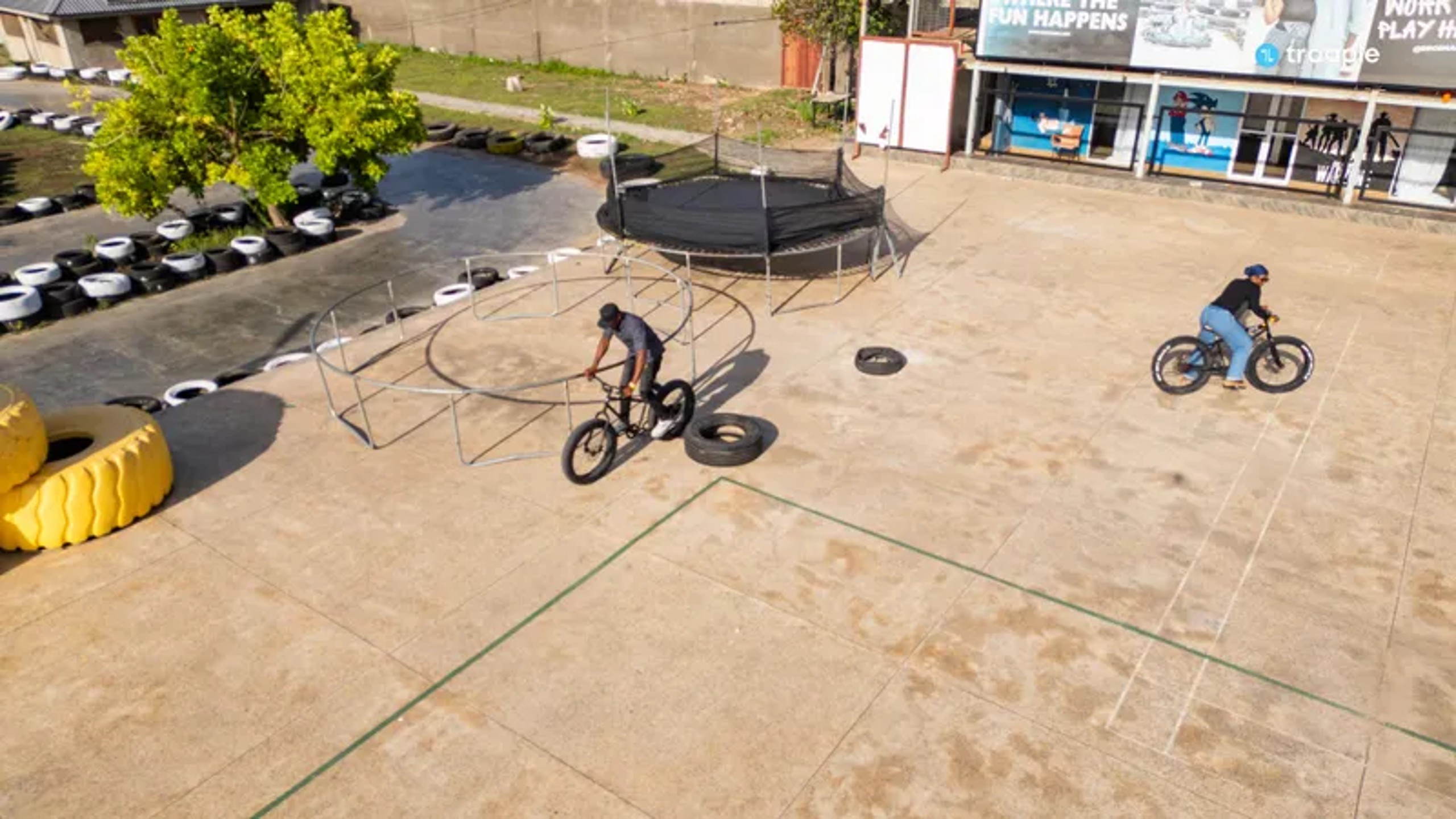 Leisure cycling at Deon Recreational Center - Image 7